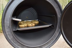 DIY_Preparedness_Rocket_Stoven_Using_Oven_For_Baking_Camping (3)-4mp